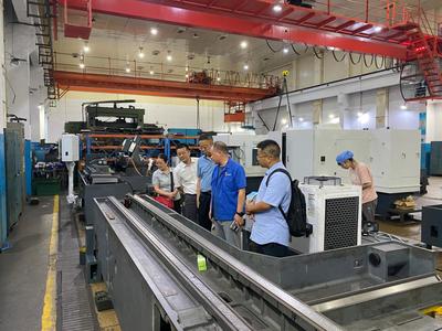 促開放 調(diào)結(jié)構(gòu) | 機(jī)電工程學(xué)院赴漢中開展技術(shù)交流與合作